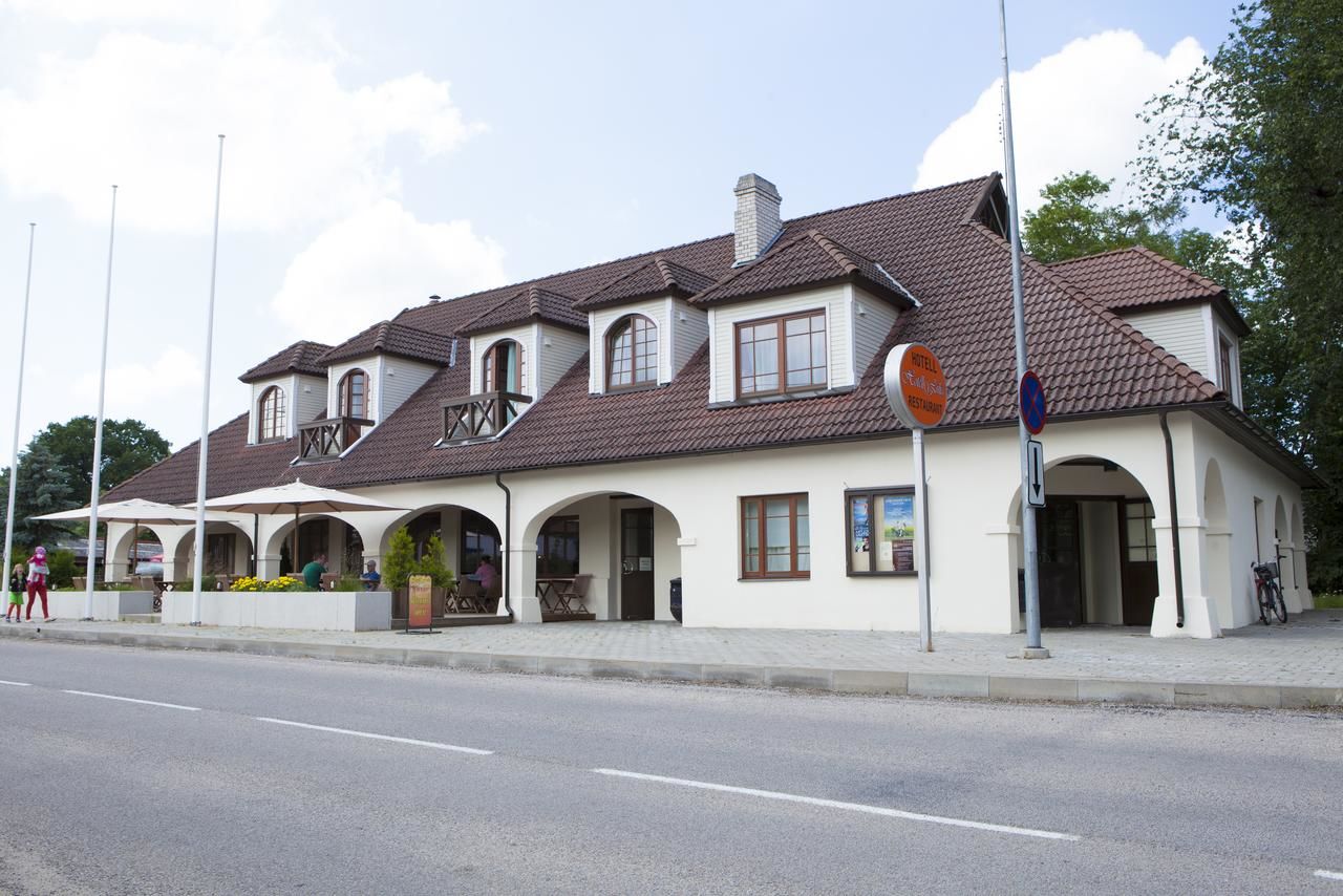 Отель Hotel Liilia Кайна-5