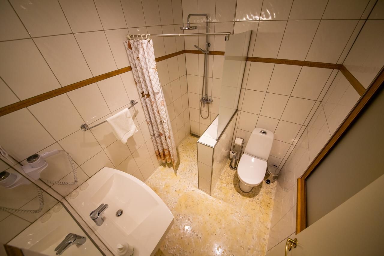 Отель Hotel Liilia Кайна