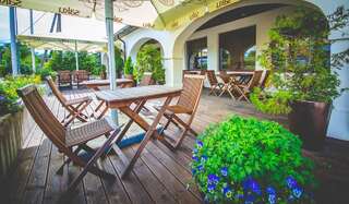Отель Hotel Liilia Кайна-3